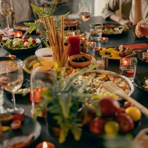 seasonal & festive offers​